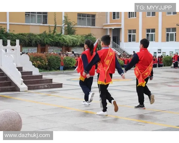 重温98年足球明星队的辉煌岁月与传奇故事 重温98年足球明星队的辉煌岁月与传奇故事