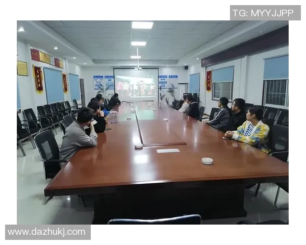 成都网球队总决赛特别报道：从默默无闻到辉煌成就的奋斗之路